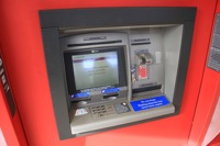 Какие суммы россияне снимают в банкоматах? Какие суммы россияне снимают в банкоматах?