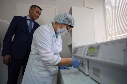 Росбанк в УФЕ передал современное оборудование Городской клинической больнице №18