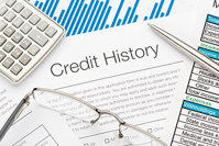 Долги за коммуналку и связь запишут в кредитную историю