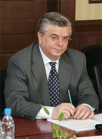 Избран председатель совета директоров Ханты-Мансийского банка Избран председатель совета директоров Ханты-Мансийского банка