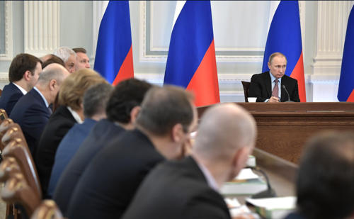 Старуха-процентщица была скромнее! Путин пожаловался ЦБ на микрофинансистов Старуха-процентщица была скромнее! Путин пожаловался ЦБ на микрофинансистов