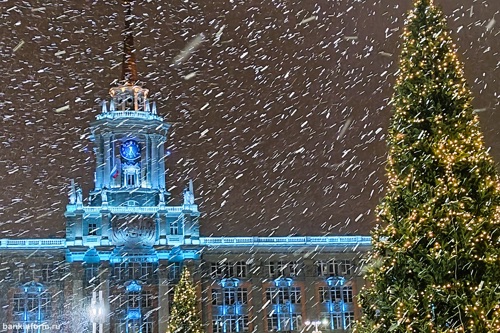 Режим работы банков Екатеринбурга в новогодние праздники с 31 декабря 2025 года по 11 января 2026 года