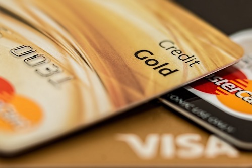 Выгодные условия для получения кредитной карты от «Альфа-Банка»