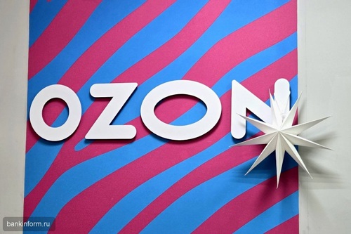 Ozon запустил оплату заказов наличными через банкоматы