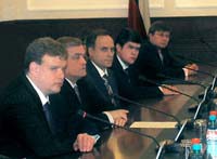 ОАО "РЖД", ТрансКредитБанк и ряд других крупнейших российских банков подписали пакет инициатив, направленных на поддержку реального сектора экономики РФ ОАО "РЖД", ТрансКредитБанк и ряд других крупнейших российских банков подписали пакет инициатив, направленных на поддержку реального сектора экономики РФ
