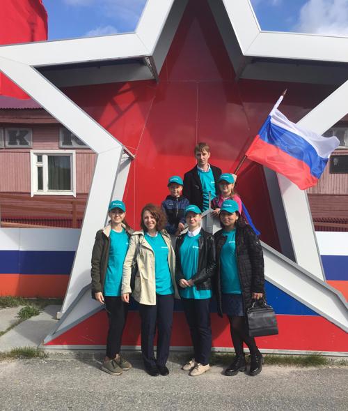 Сотрудники ДО «Тарко-Салинский» Запсибкомбанка приняли участие в патриотической акции